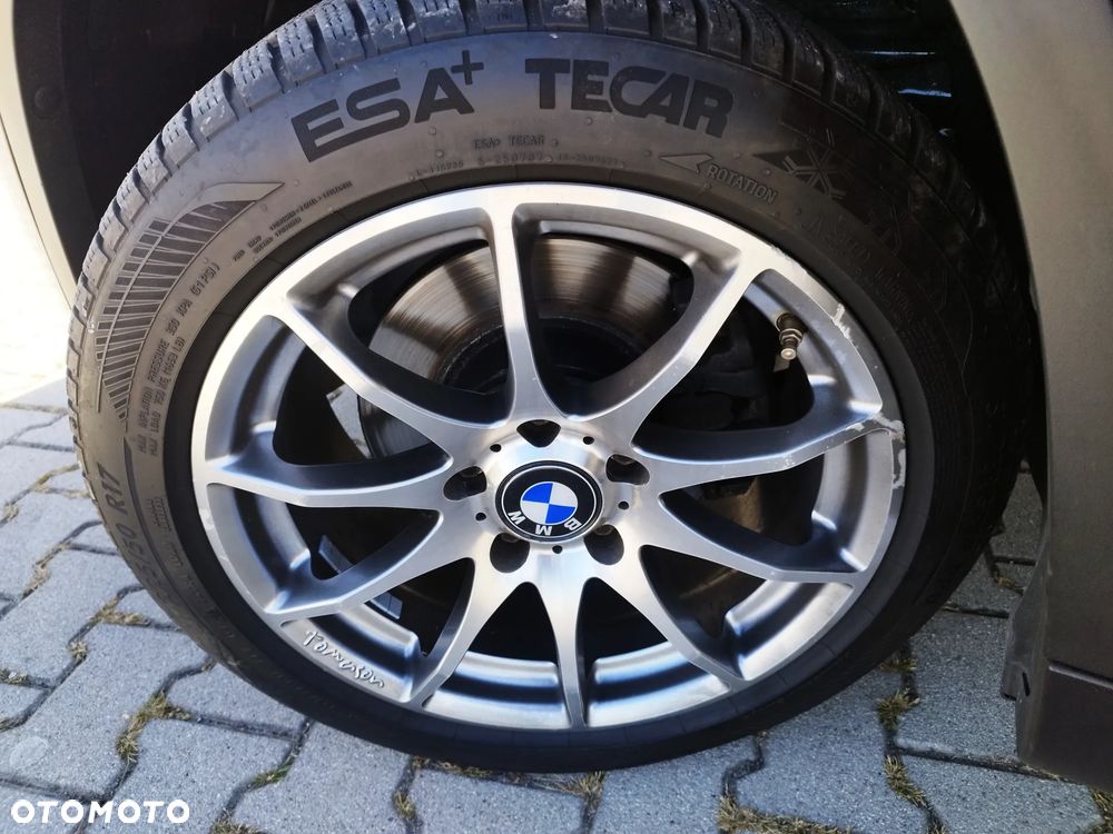 BMW X1 xDrive20d - 10