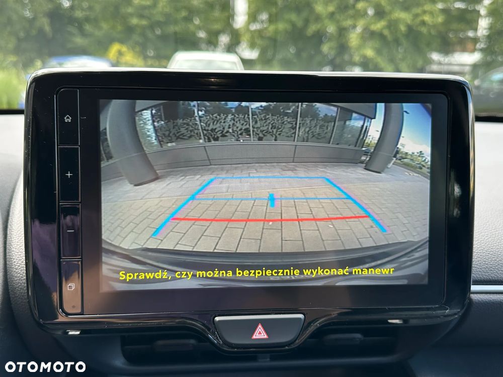 Toyota Yaris Cross - 18