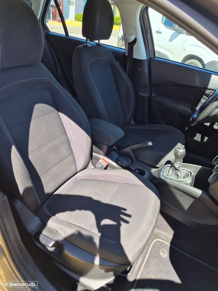 Fiat Tipo Station Wagon 1.3 M-Jet Lounge J17 - 19