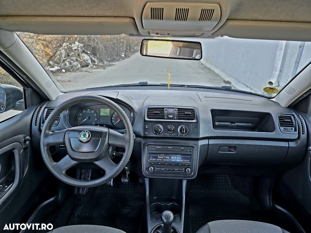 Skoda Fabia - 8