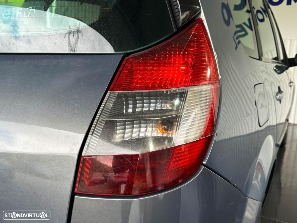 Renault Grand Scénic 1.5 dCi Dynamique S 7L. - 16