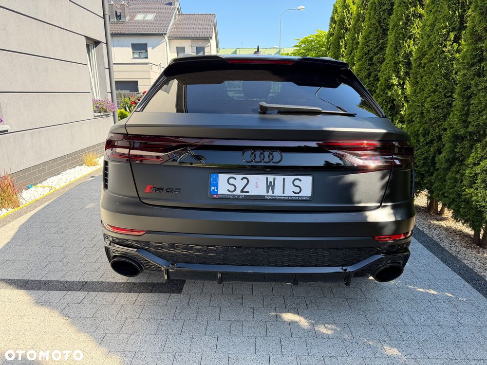 Audi RS Q8 - 6