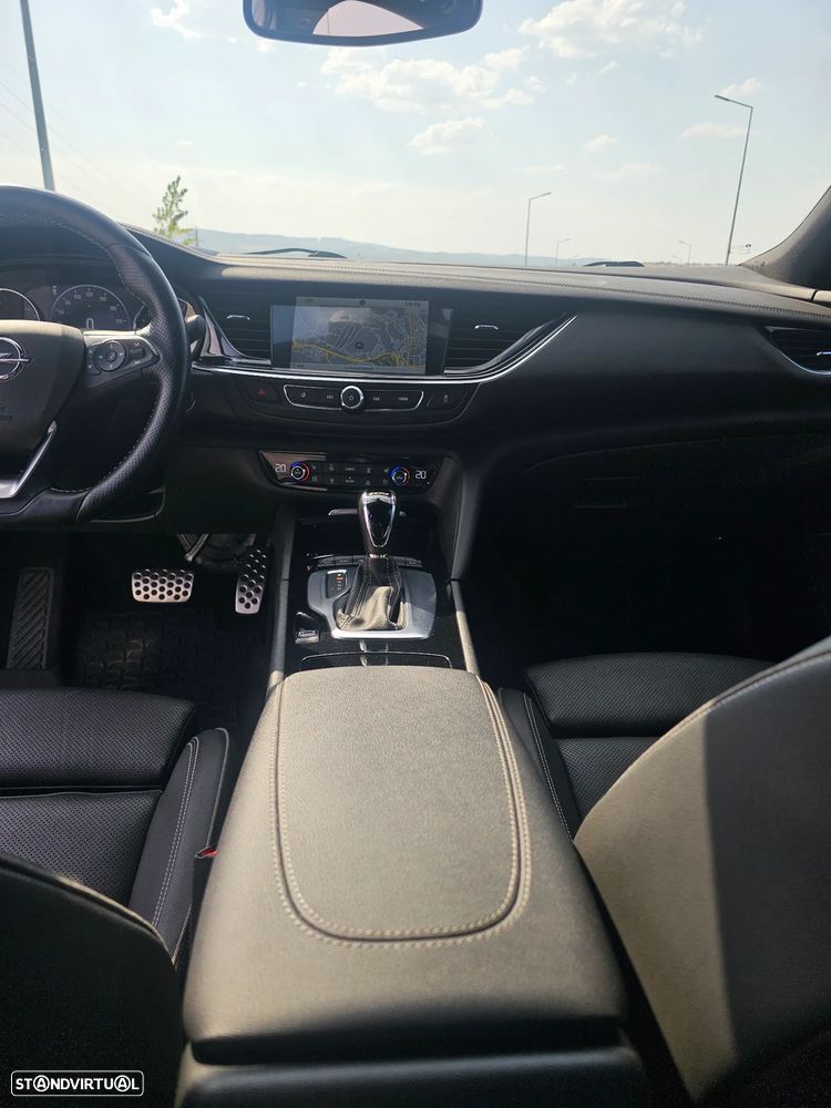 Opel Insignia Grand Sport 2.0 CDTi GSi - 13