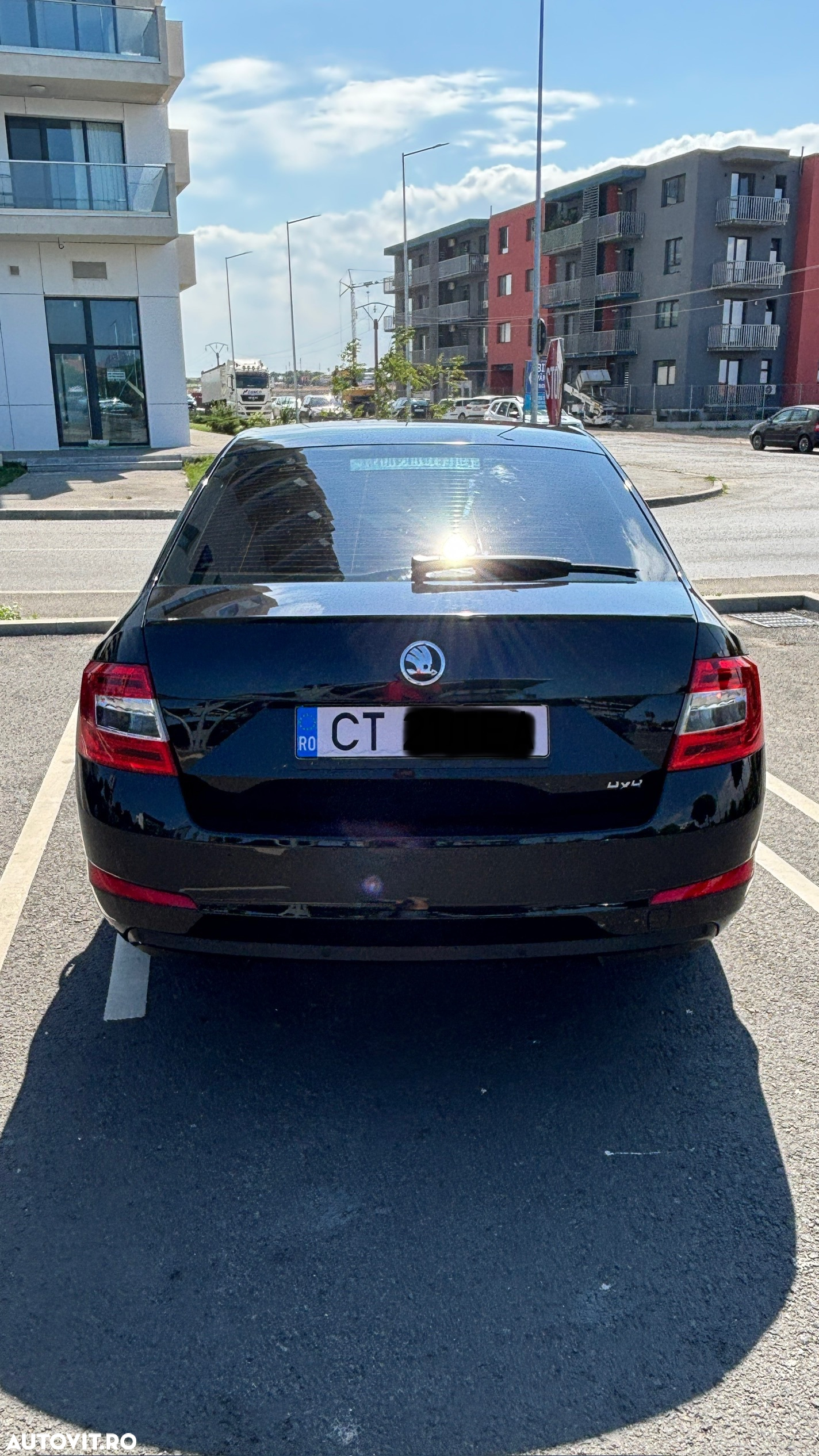 Skoda Octavia 2.0 TDI 4x4 DSG Style - 6
