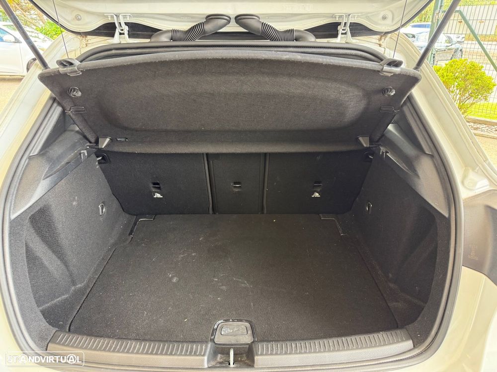 Mercedes-Benz A 200 AMG Line - 18