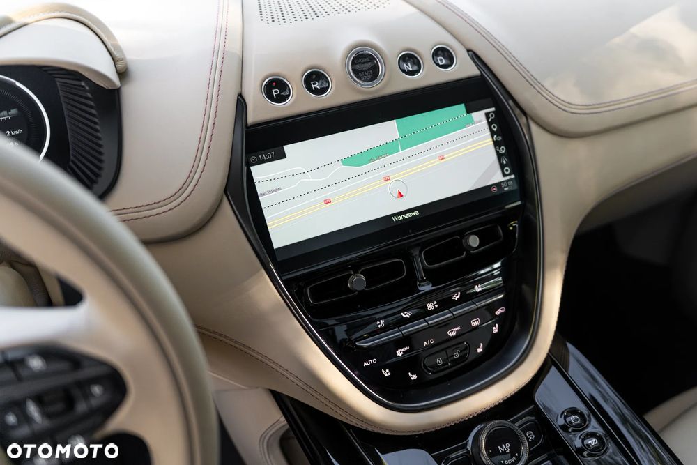 Aston Martin DBX707 - 24