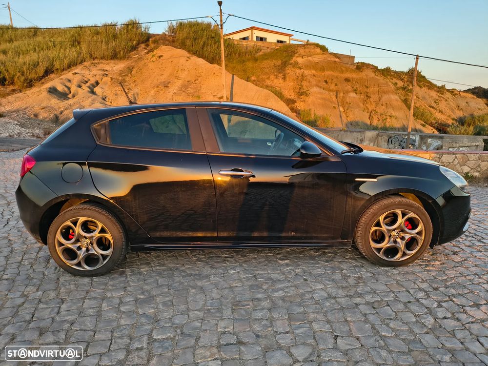 Alfa Romeo Giulietta 1.6 JTDM Sport - 9