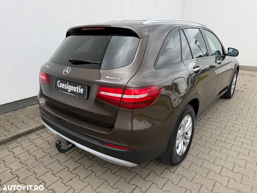 Mercedes-Benz GLC - 9