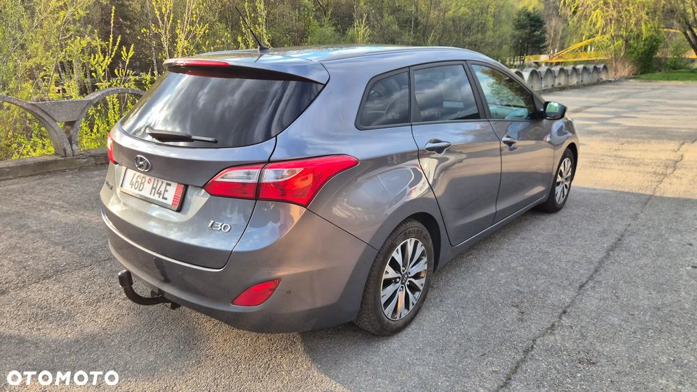 Hyundai i30 1.4 CRDi Advantage - 3