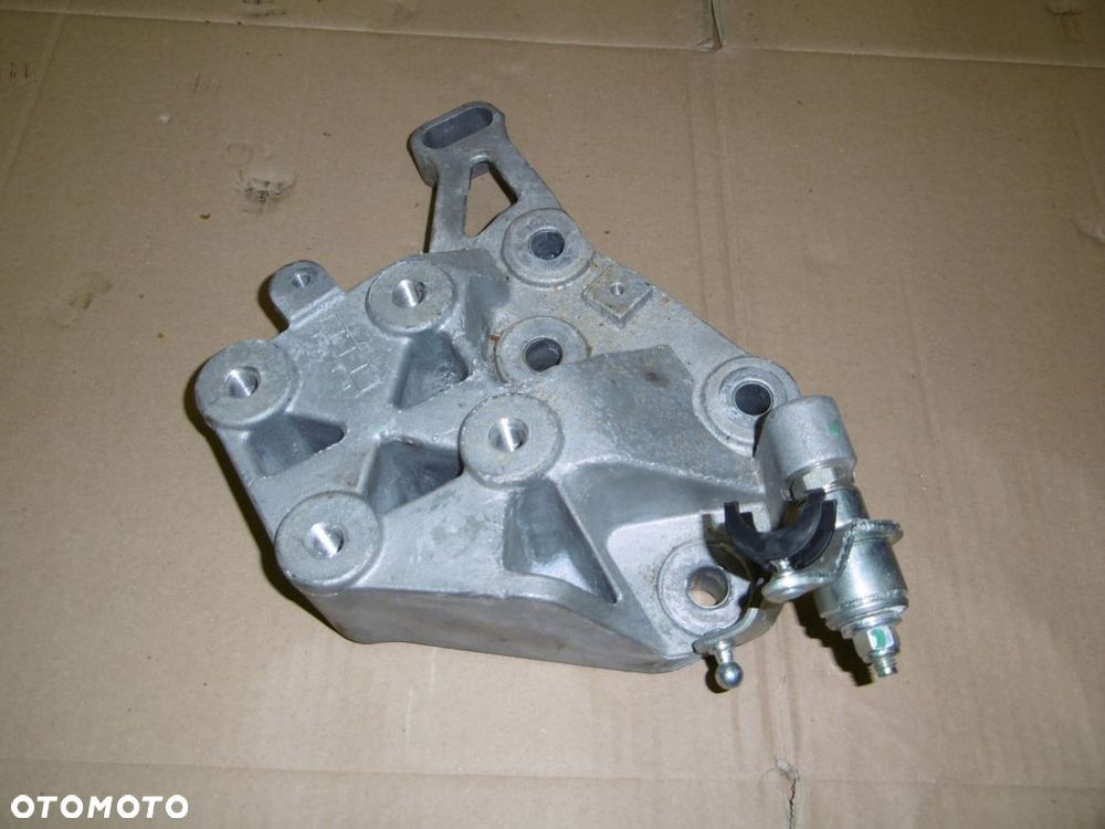 DUCATO BOXER JUMPER 06- ŁAPA SKRZYNI BIEGÓW - 2