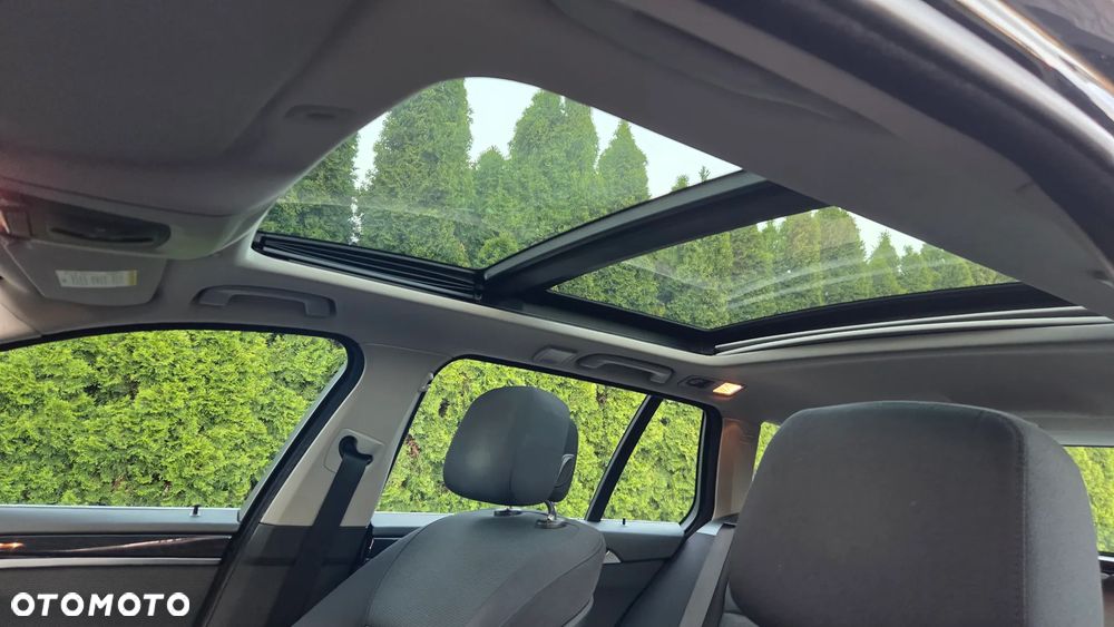 BMW Seria 5 520d - 5
