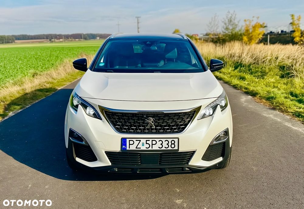 Peugeot 5008 2020 photo 2