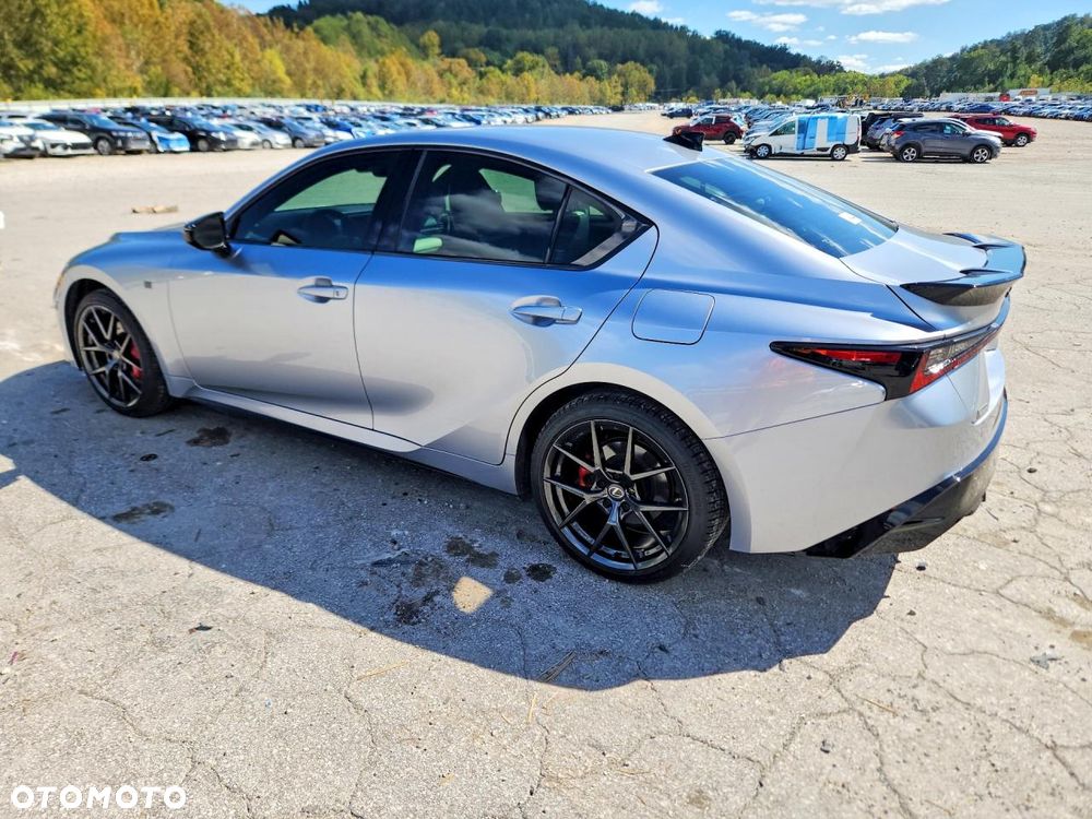 Lexus Is 2026 photo 3