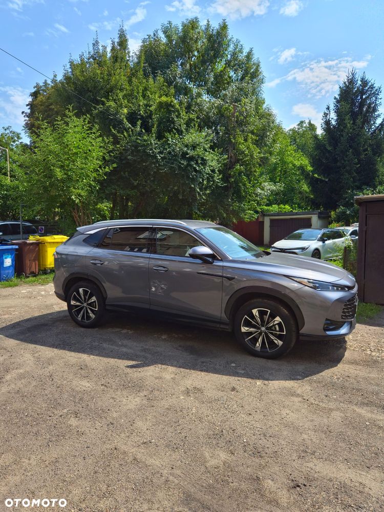 MG HS 1.5 T-GDI Excite DCT - 9