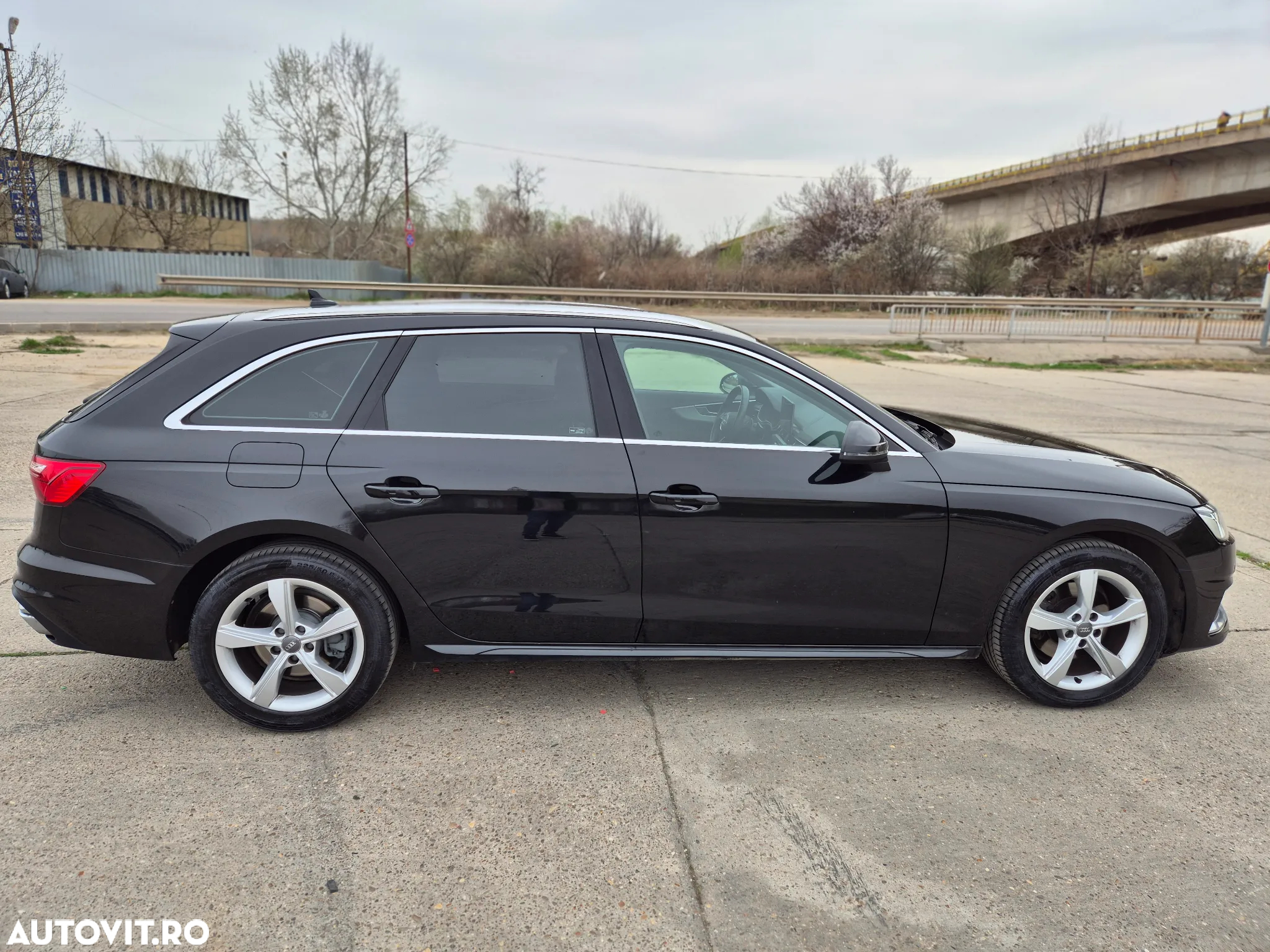 Audi A4 Avant 2.0 35 TDI S tronic MHEV S Line - 6