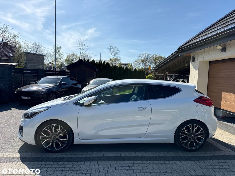 Kia ProCeed 1.6 T-GDI GT-Track - 15