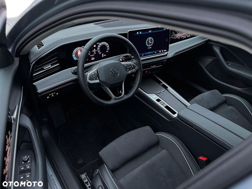 Volkswagen Passat - 11