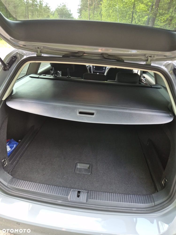 Volkswagen Passat 2.0 TSI Business DSG - 33