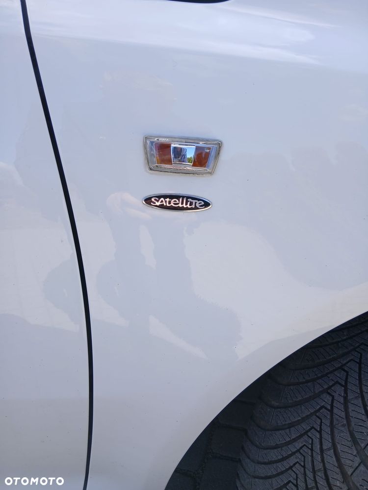 Opel Corsa 1.4 16V Satellite - 25