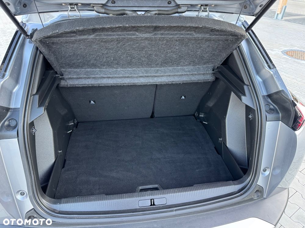 Peugeot 2008 PureTech 130 EAT8 Active - 17