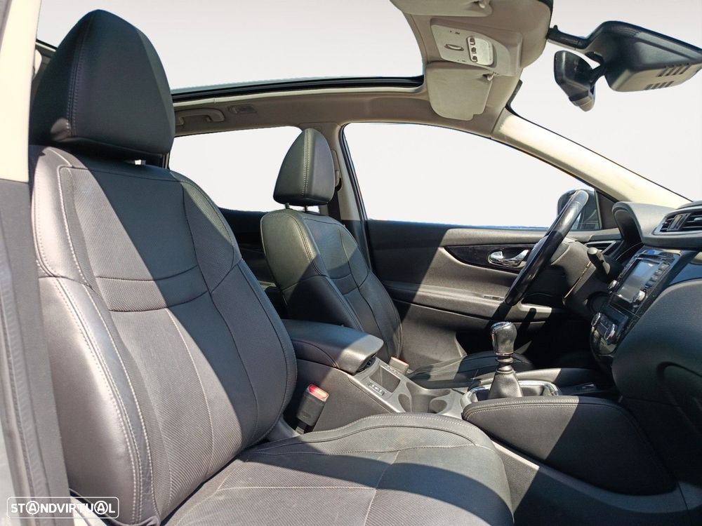 Nissan Qashqai 1.5 dCi Tekna - 15