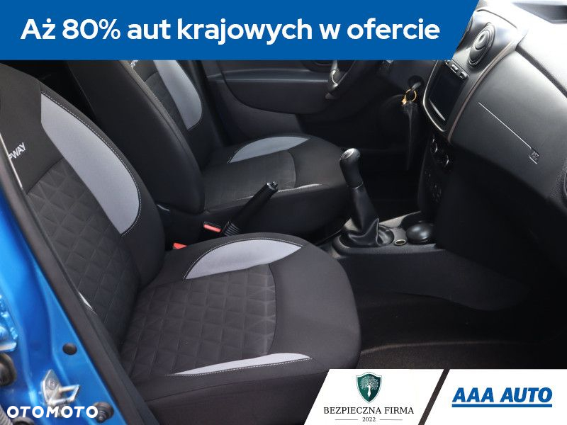 Dacia Sandero - 10