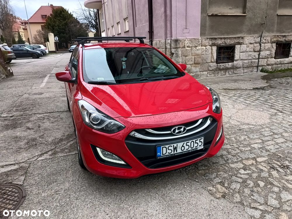 Hyundai i30 1.6 Classic + - 2