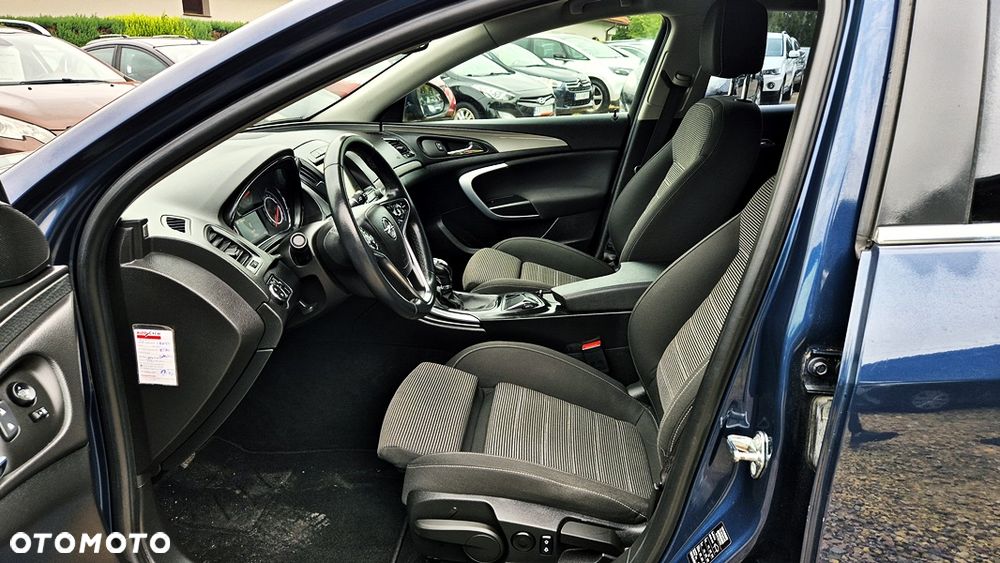 Opel Insignia 1.4 T Cosmo S&S - 30