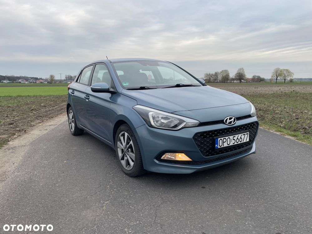 Hyundai i20 1.1 CRDi BlueDrive Elegant - 3