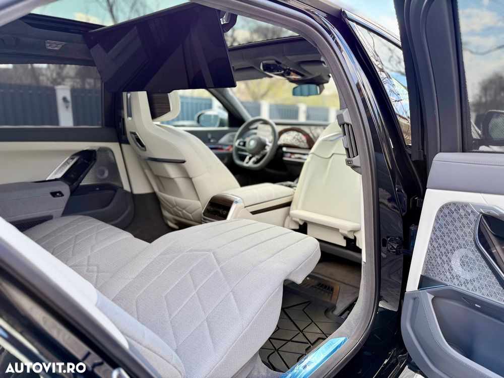 BMW Seria 7 750e xDrive AT PHEV - 19