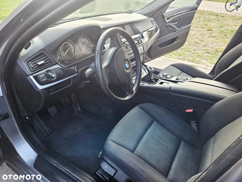 BMW Seria 5 520d - 21
