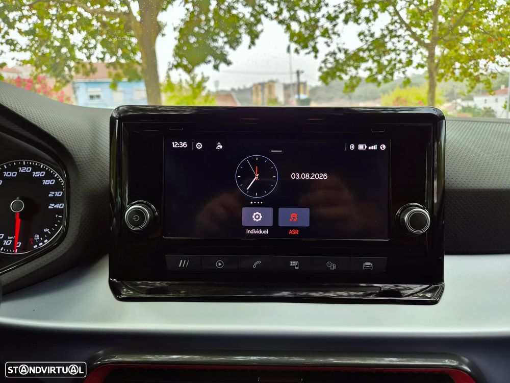 SEAT Ibiza 1.0 TSI FR - 29