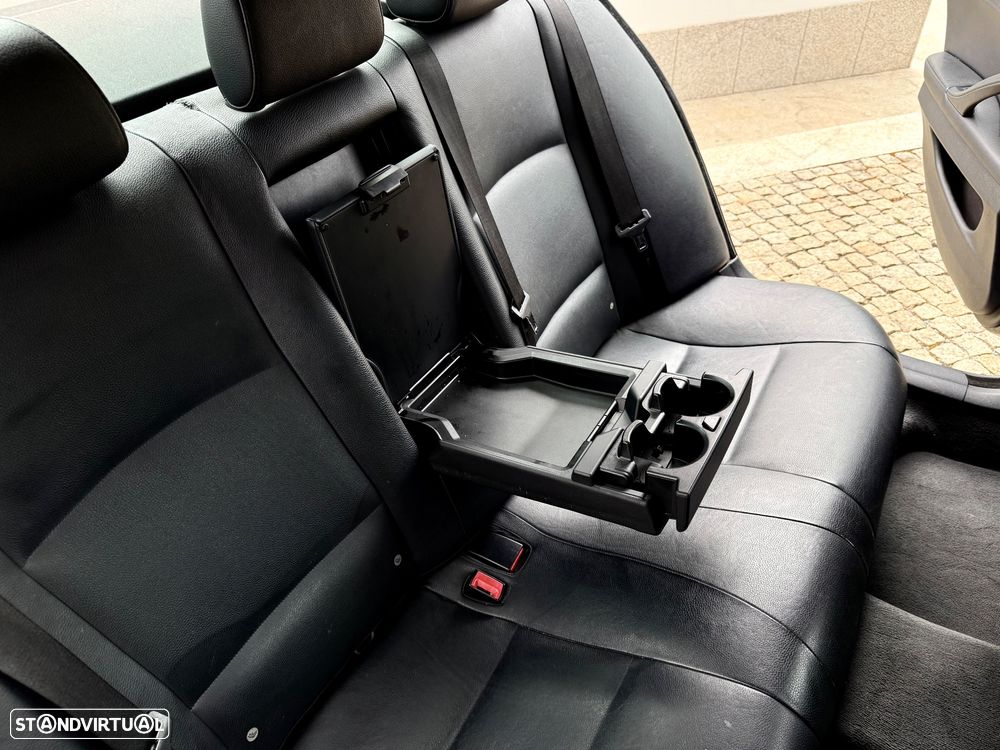 BMW 530 d Auto - 26