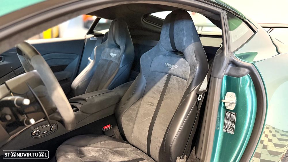 Aston Martin Vantage Coupe V8 F1 Edition - 18