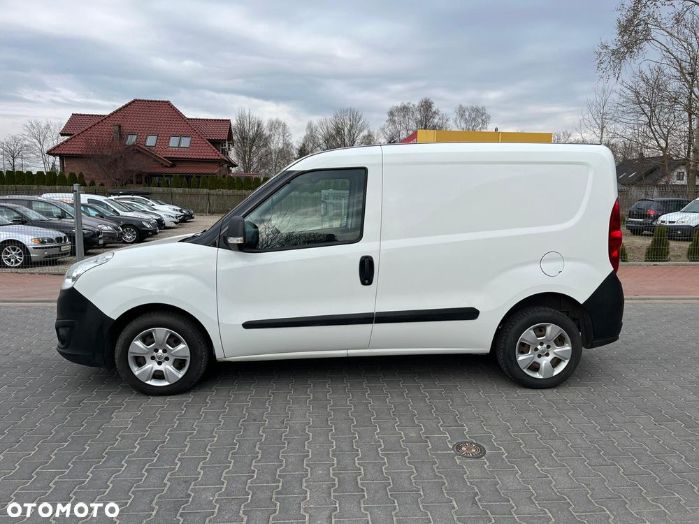 Opel Combo - 12