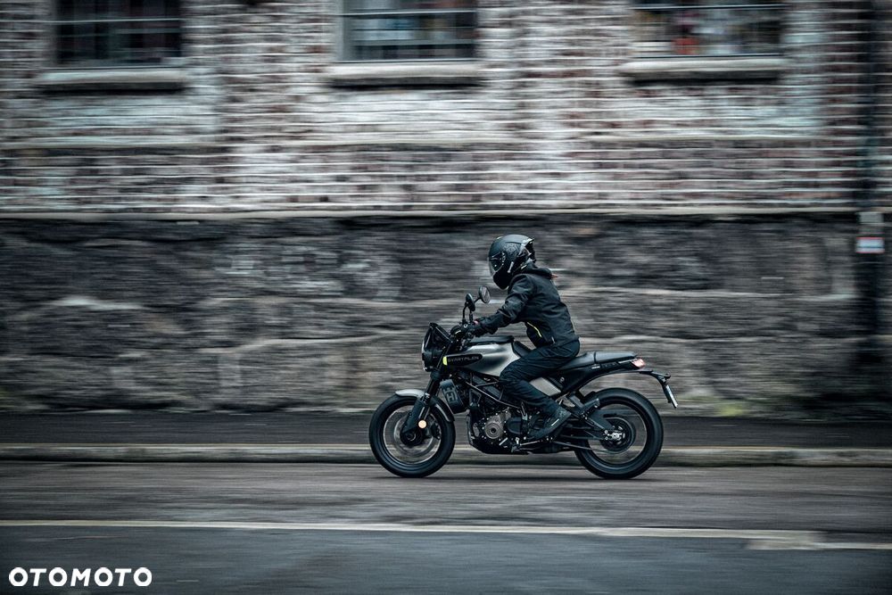 Husqvarna Svartpilen - 7