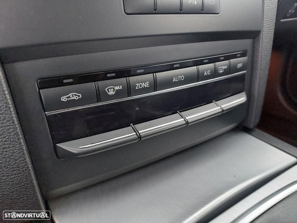 Mercedes-Benz E 220 CDi Avantgarde BlueEfficiency - 28