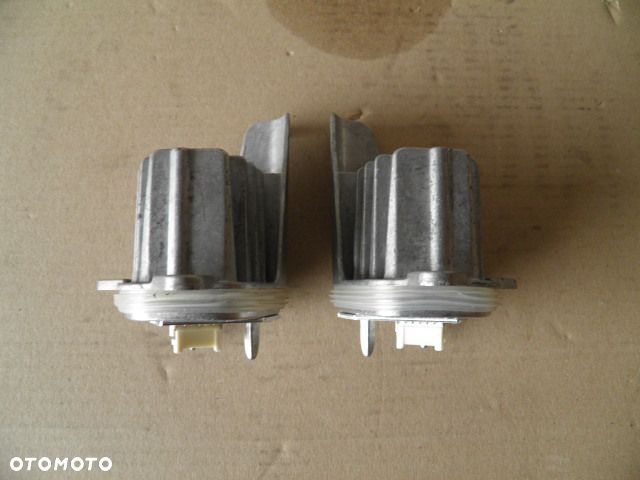 OPEL CROSSLAND 2017r PRZETWORNICA LAMPY MODUŁ LED - 7