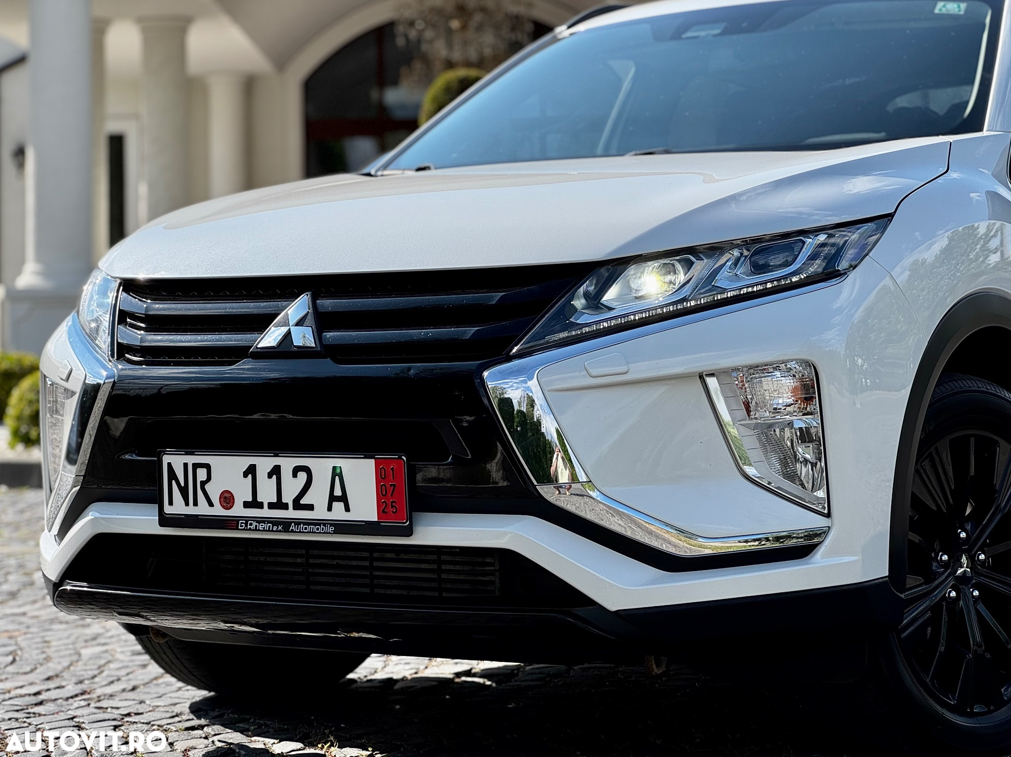 Mitsubishi Eclipse-Cross - 37