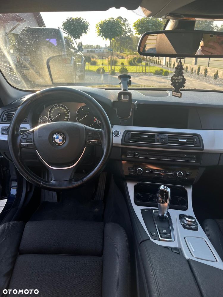 BMW Seria 5 - 12