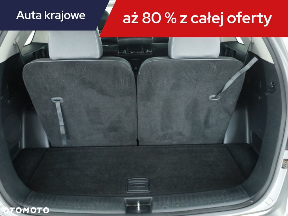 Kia Sorento - 12