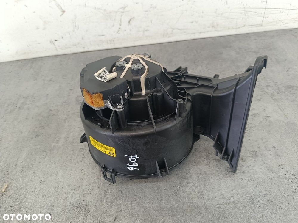 WENTYLATOR NAWIEWU, DMUCHAWA OPEL VECTRA C 985852T VALEO 1.8 16V - 5