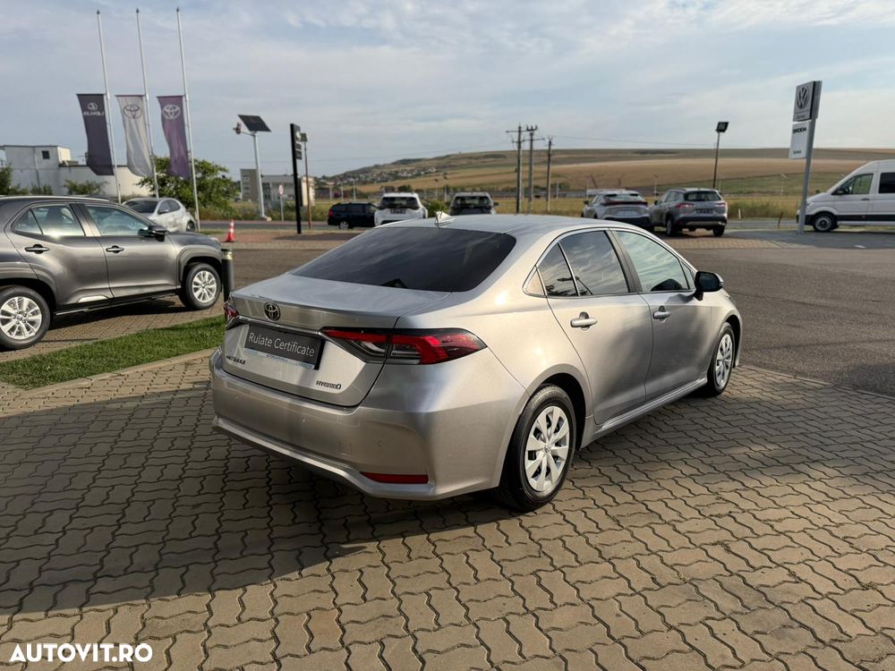 Toyota Corolla 1.8 HSD Dynamic - 7