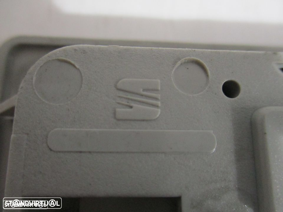 Plafonier Seat Ibiza 6K2 - 2