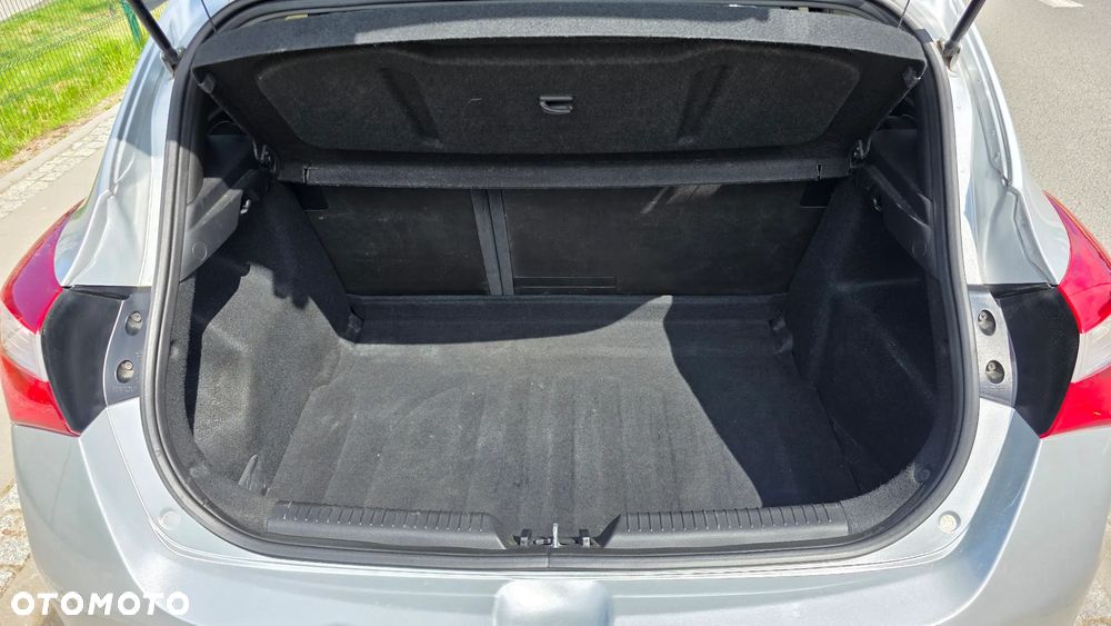 Hyundai i30 1.4 Classic - 12