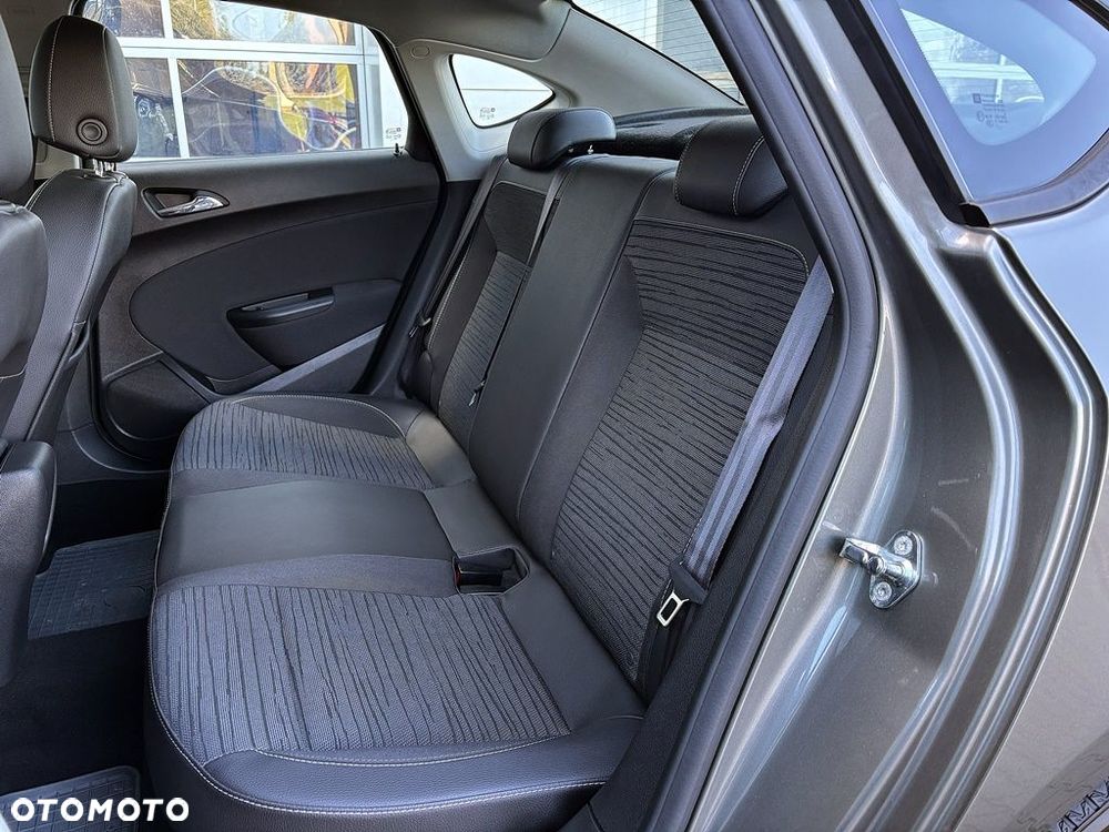 Opel Astra 1.6 EU6 - 20
