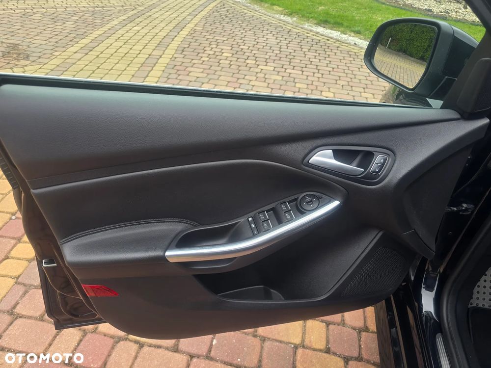 Ford Focus 1.5 EcoBoost ST-Line ASS PowerShift - 33