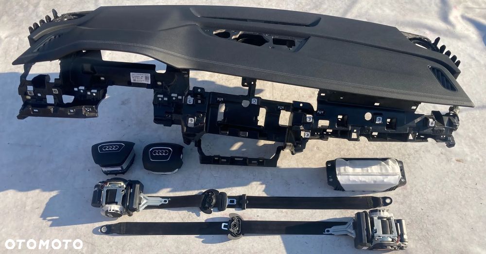 AUDI Q8 DESKA KONSOLA KOKPIT PULPIT PÓŁKA PARAPET AIRBAG PODUSZKI POWIETRZNE KIEROWCY PASAŻERA PASY PAS KURTYNA KURTYNY FOTELA W FOTEL    NOWE NEW NEU NEV   WYMIANA OD RĘKI NA MAGAZYNIE  Raz2 !!! - 2