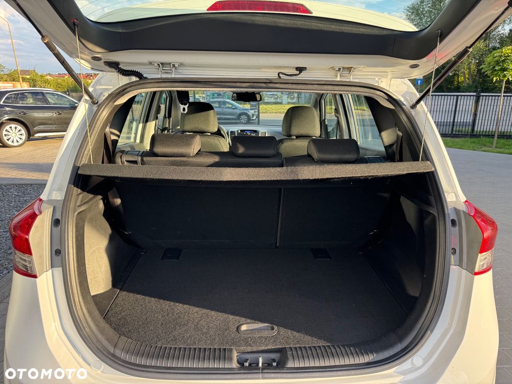 Hyundai ix20 1.4 blue Comfort - 20