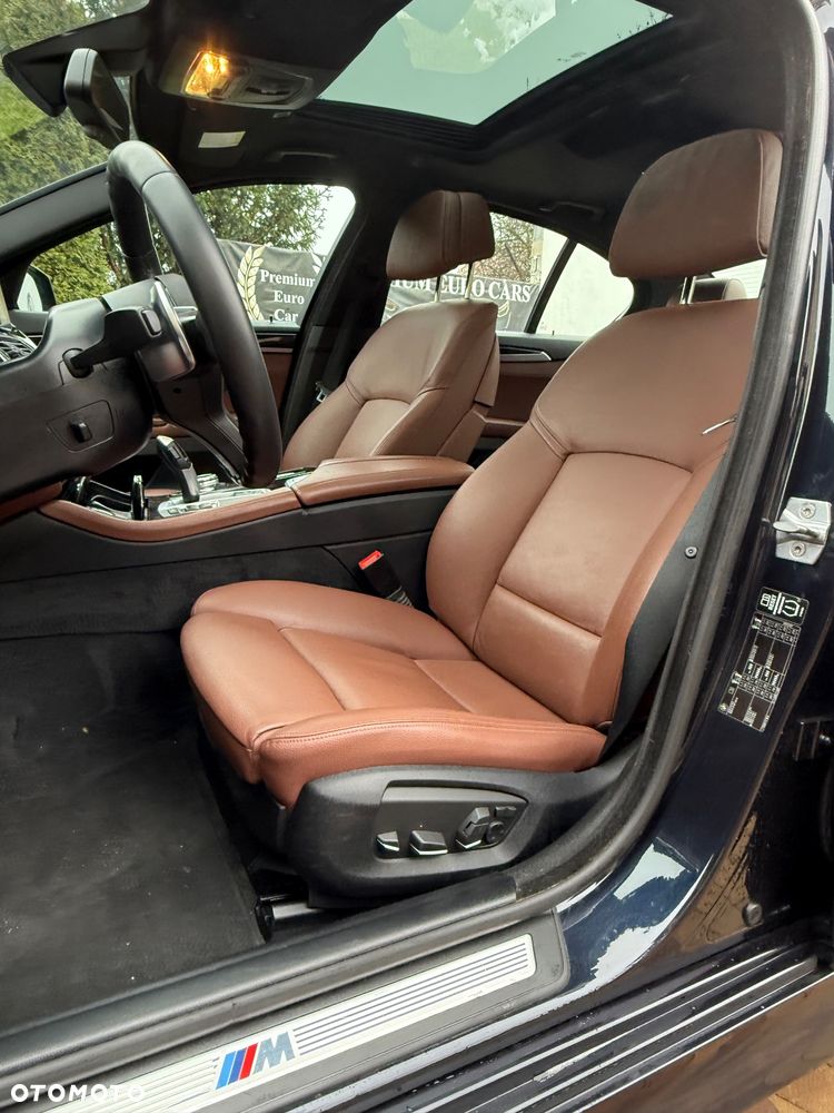 BMW Seria 5 520d Sport-Aut - 24